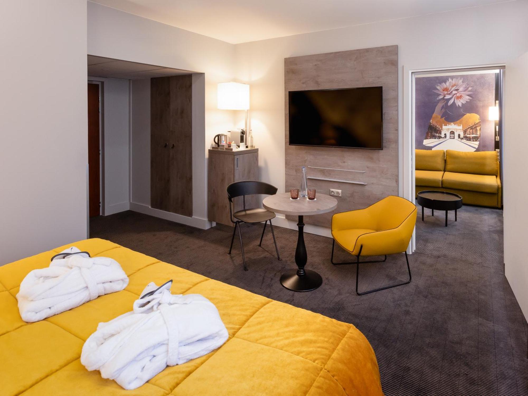 Hotel Mercure Centre Place Stanislas 4*
